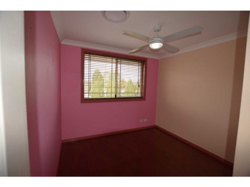 726 MERRYLANDS RD, Greystanes NSW 2145