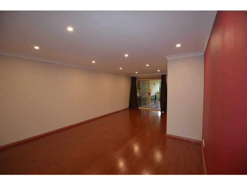 726 MERRYLANDS RD, Greystanes NSW 2145