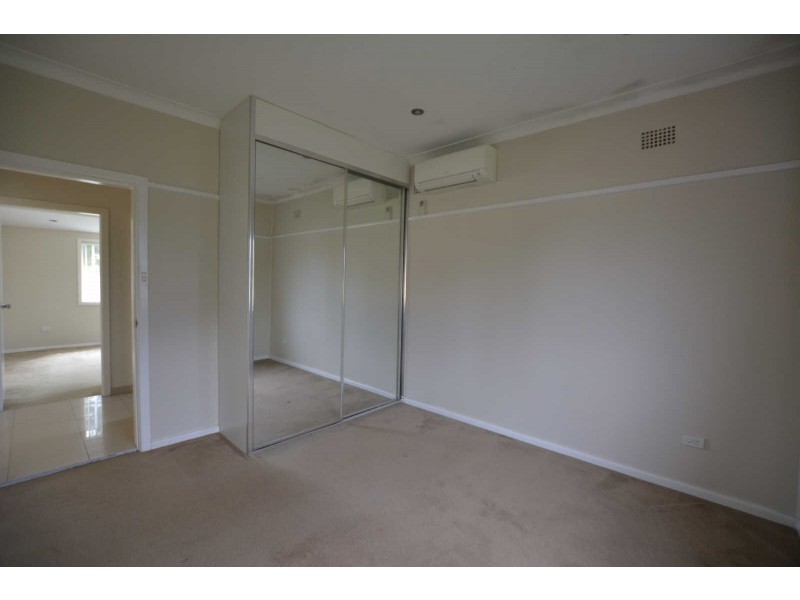 52 Leach Road, Guildford NSW 2161