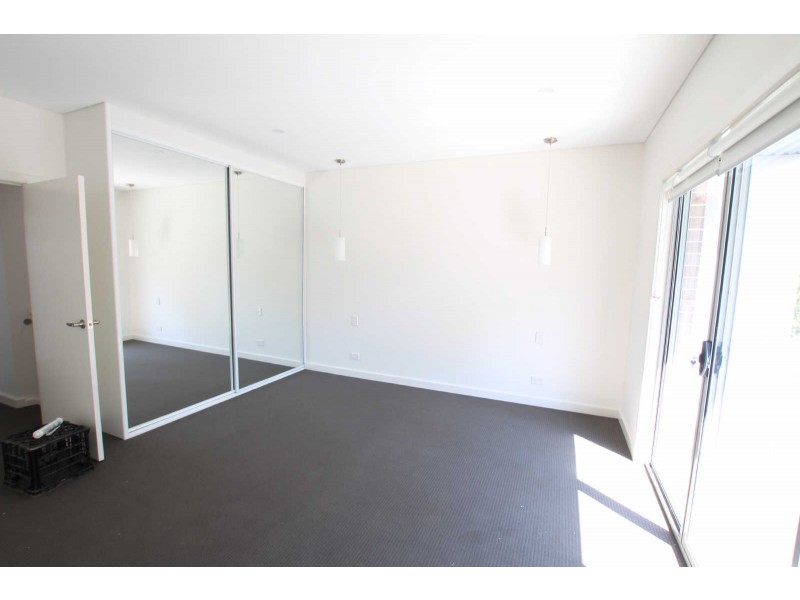 107B DAMIEN AVENUE, Greystanes NSW 2145