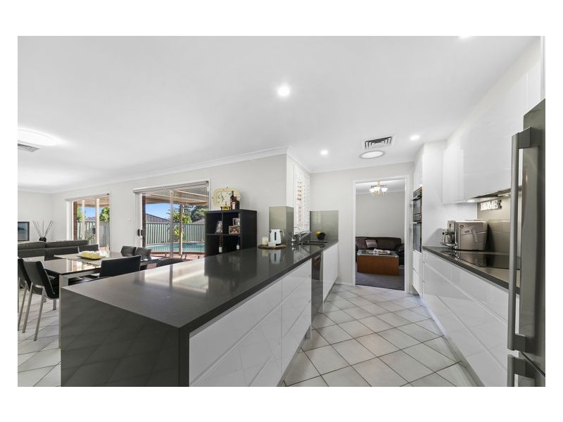 27 Cameron Court, Merrylands NSW 2160