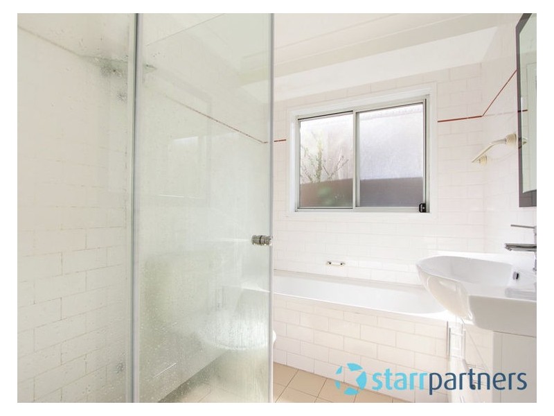 12/37 Binalong Road, Pendle Hill NSW 2145