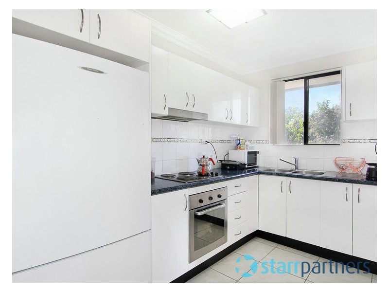 8/2 Calliope Street, Guildford NSW 2161