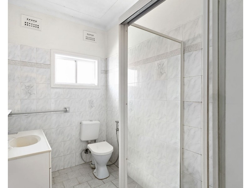 135 Woodville Road, Merrylands NSW 2160