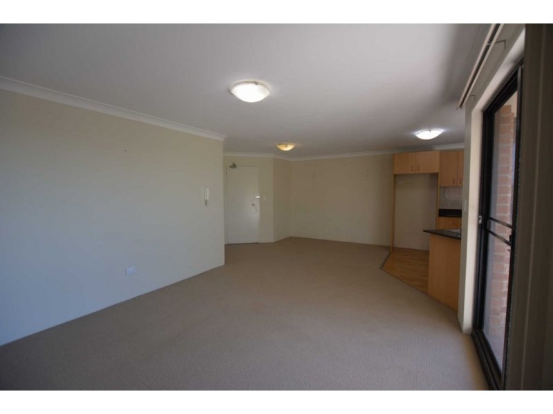 14/10 TODD STREET, Merrylands NSW 2160