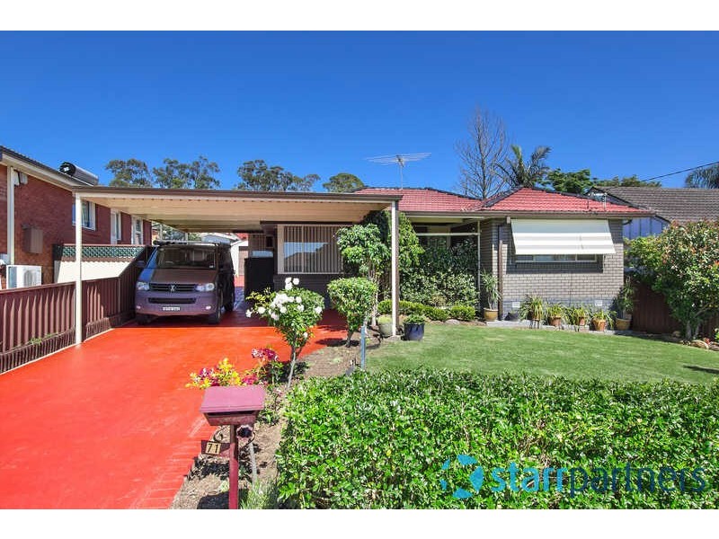 71 RUNYON AVENUE, Greystanes NSW 2145