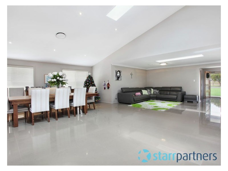 24 Wyena Road, Pendle Hill NSW 2145