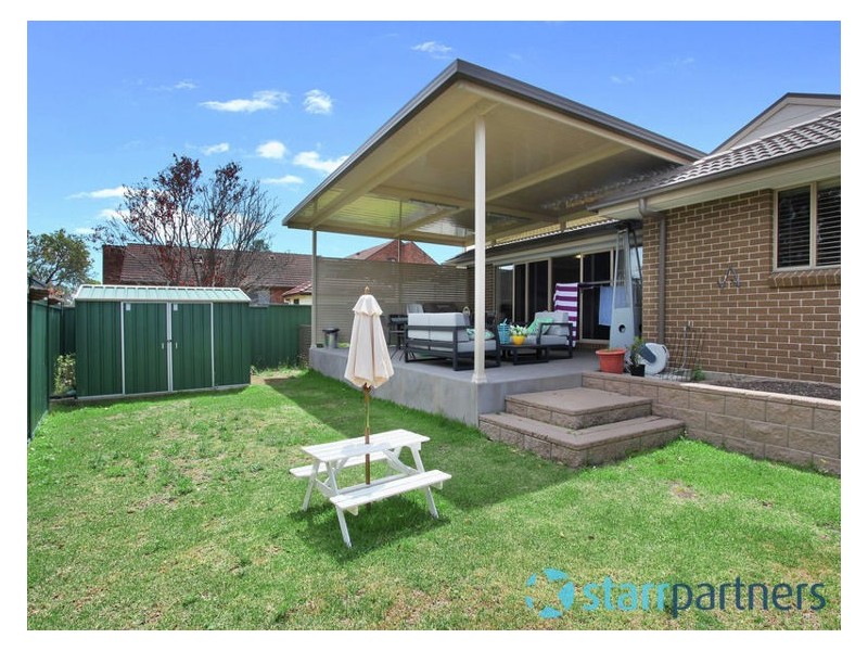24 Wyena Road, Pendle Hill NSW 2145