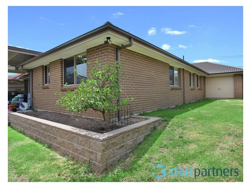 24 Wyena Road, Pendle Hill NSW 2145