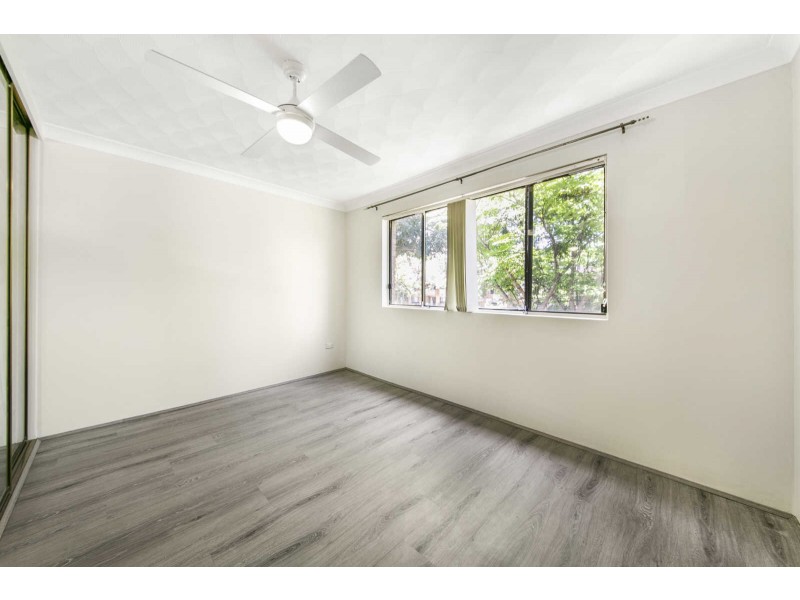 01/18-20 HELEN STREET, Westmead NSW 2145