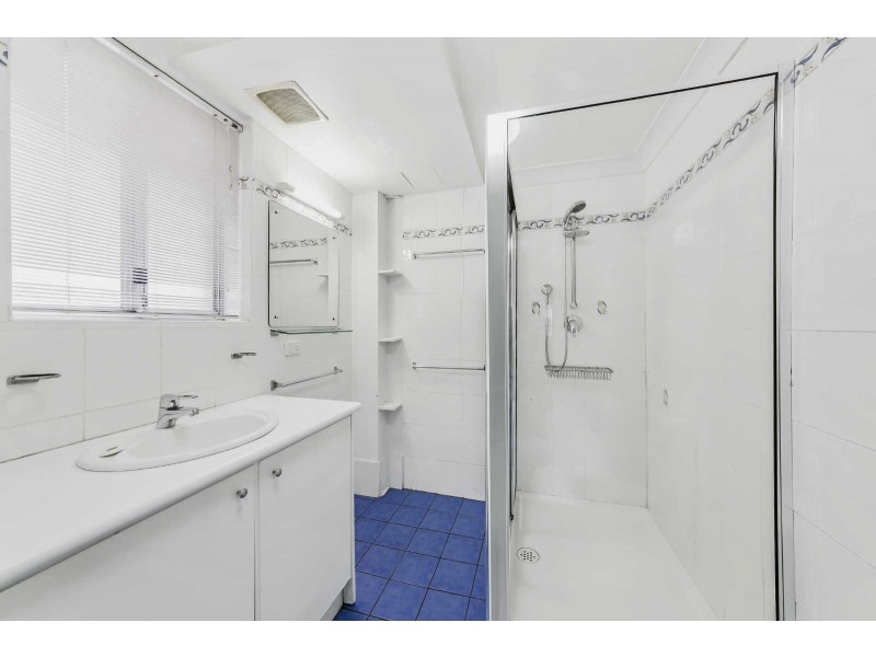 2/40 Birmingham Street, Merrylands NSW 2160