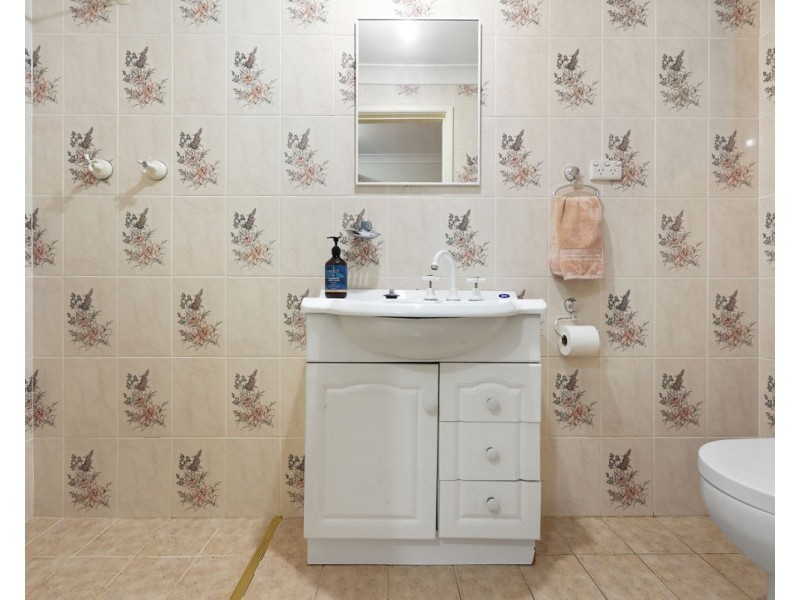 12 Rosalind Street, Greystanes NSW 2145