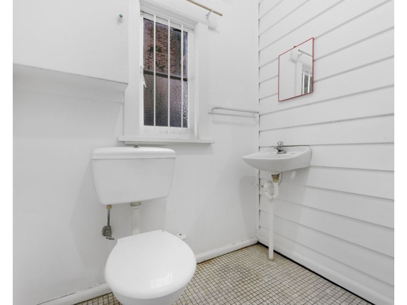 4 Birmingham Street, Merrylands NSW 2160