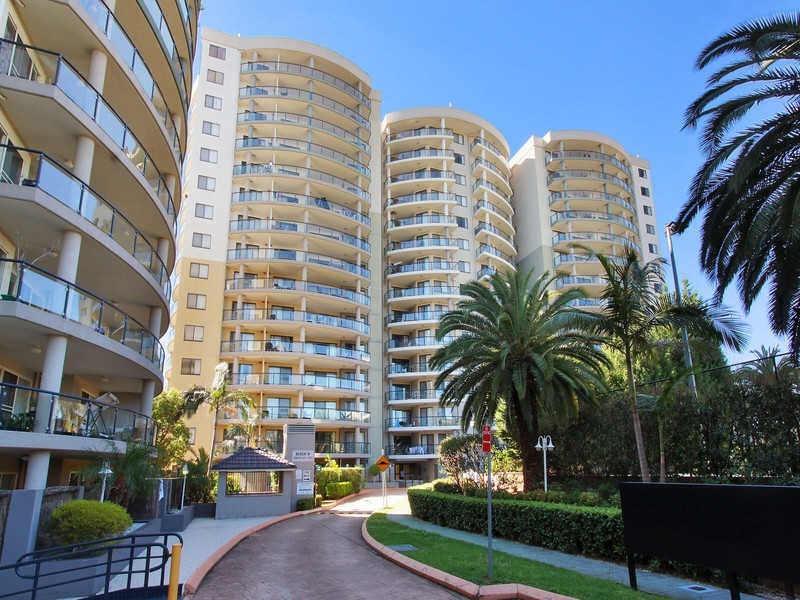 609/91B BRIDGE ROAD, Westmead NSW 2145