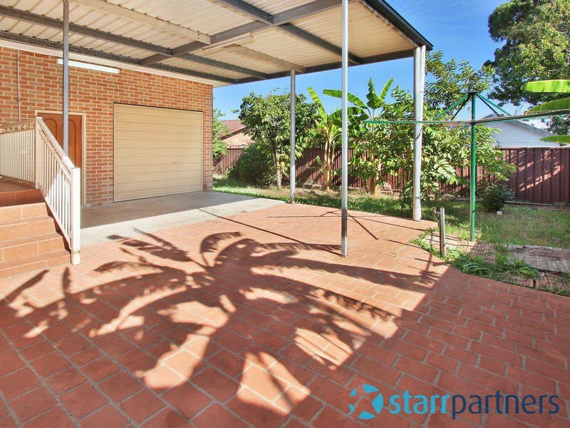 49 THE GROVE, Fairfield NSW 2165