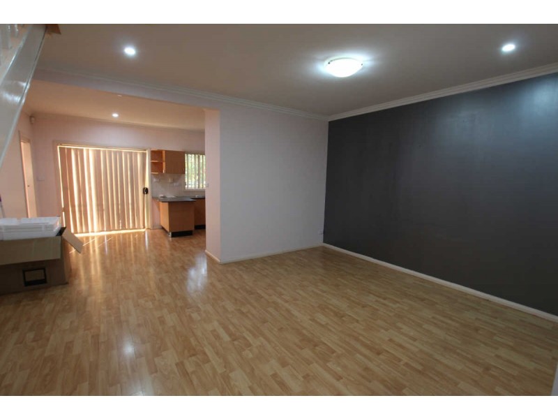 1/24B Highland Street, Guildford NSW 2161