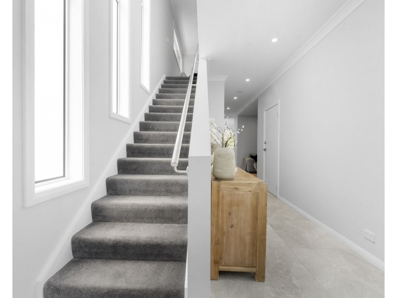 44 Bolaro Avenue, Greystanes NSW 2145