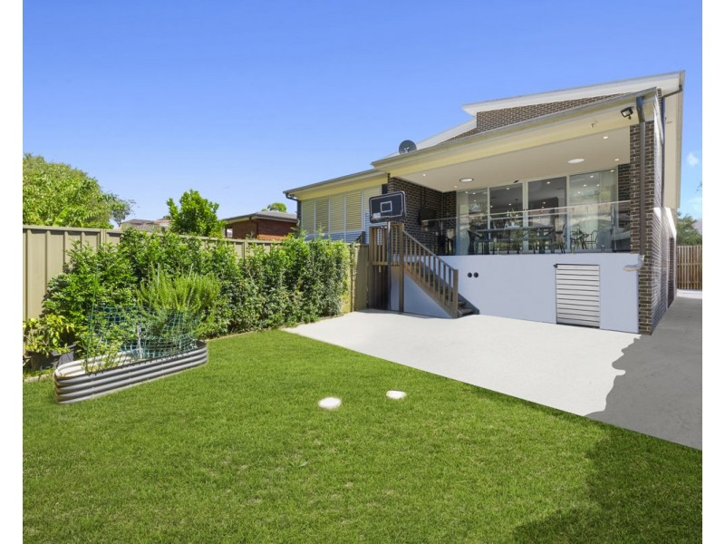 44 Bolaro Avenue, Greystanes NSW 2145