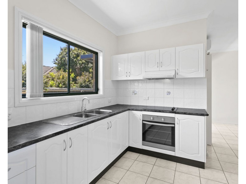 2/41-43 Chetwynd Road, Merrylands NSW 2160