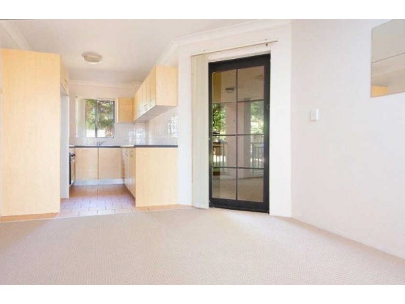 10/105 STAPLETON STREET, Pendle Hill NSW 2145
