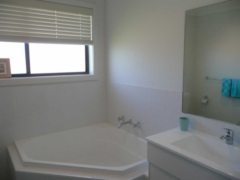 120 BRAESIDE ROAD, Greystanes NSW 2145