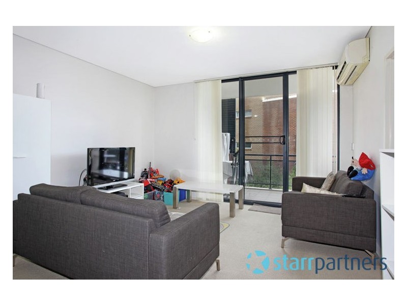 8/25 Dressler Court, Merrylands NSW 2160
