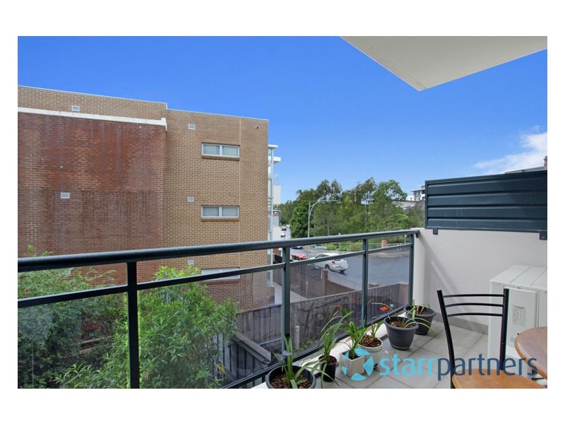 8/25 Dressler Court, Merrylands NSW 2160