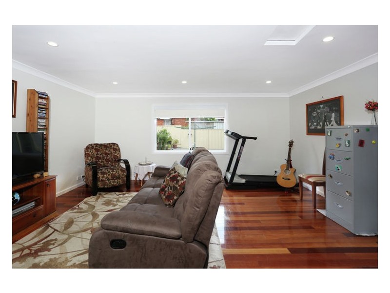 13 Cooma Road, Greystanes NSW 2145