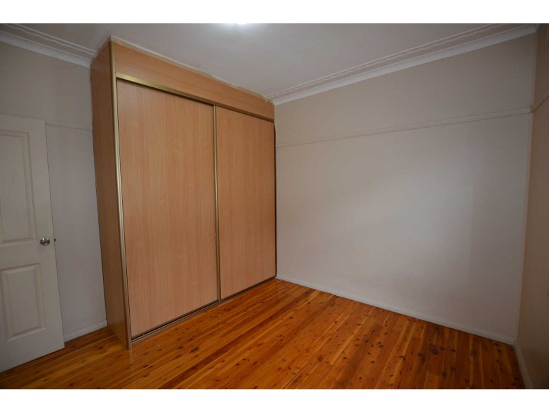 19 BURSILL STREET, Guildford NSW 2161