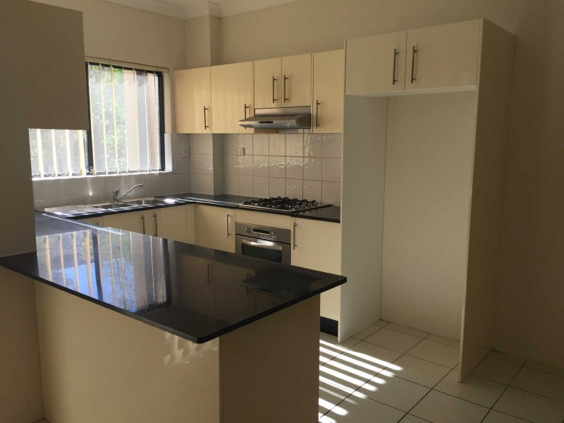 10/166 BRIDGE ROAD, Westmead NSW 2145