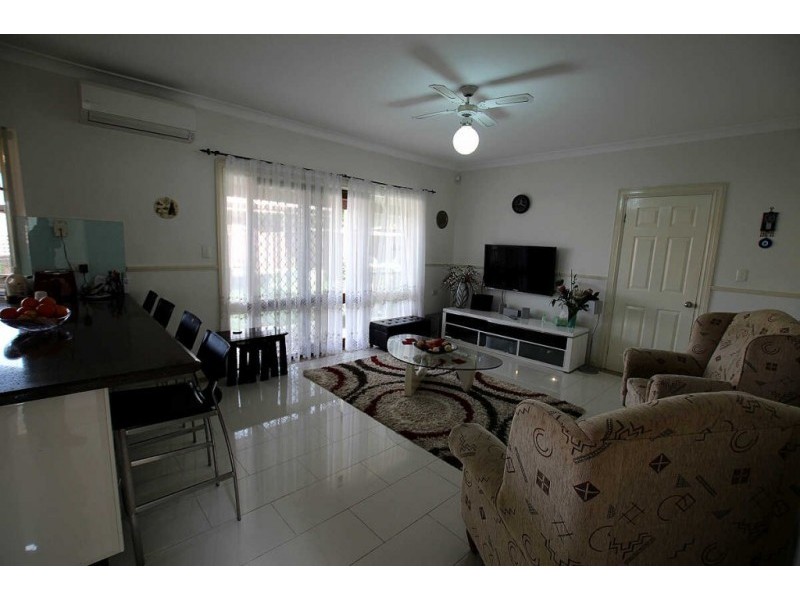 19 MCCABE STREET, Greystanes NSW 2145