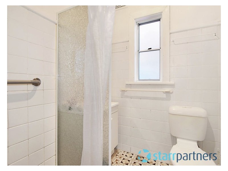 33 Binda Street, Merrylands NSW 2160