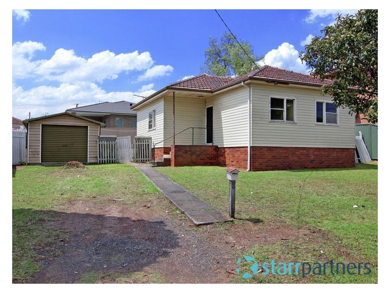 13 Lewis Street, South Wentworthville NSW 2145