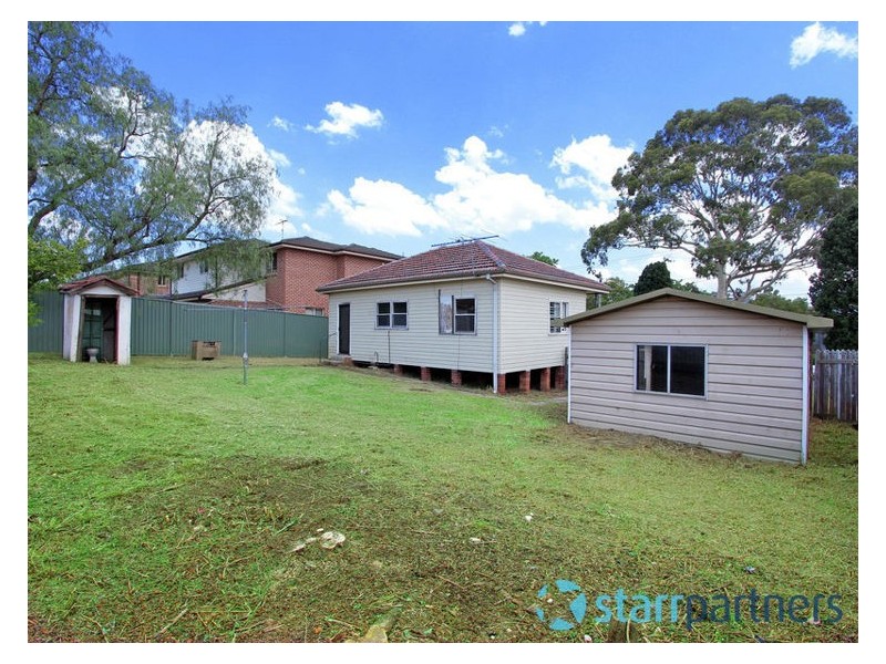 13 Lewis Street, South Wentworthville NSW 2145