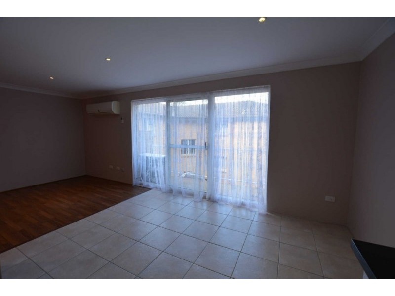 20/37 MEMORIAL AV, Merrylands NSW 2160