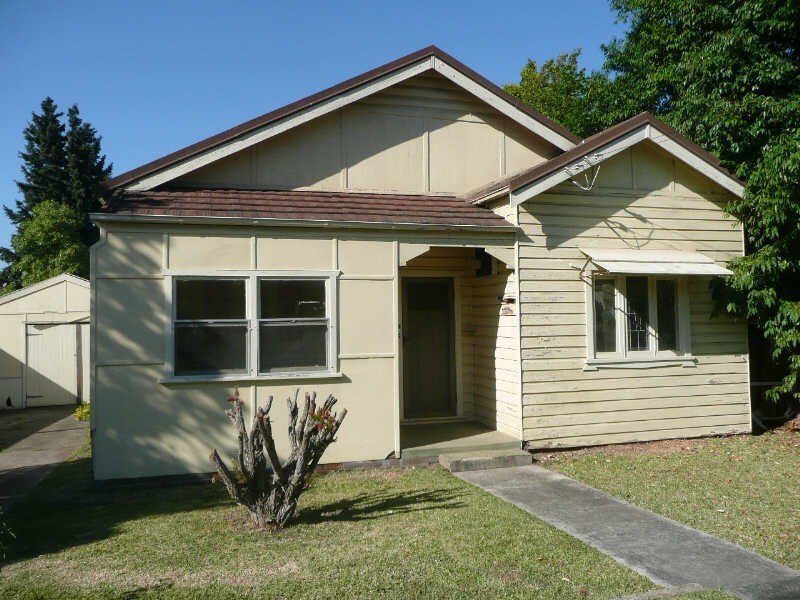 4 BIRMINGHAM STREET, Merrylands NSW 2160