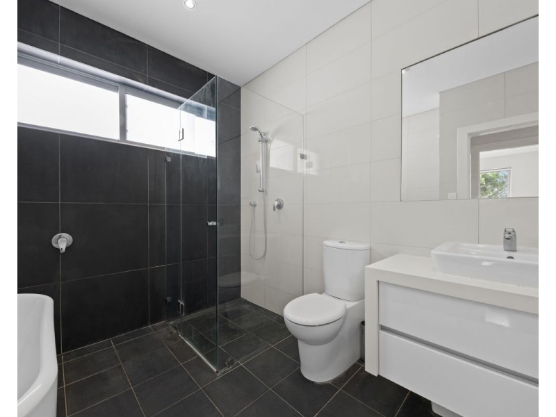 19 Gloucester Avenue, Merrylands NSW 2160