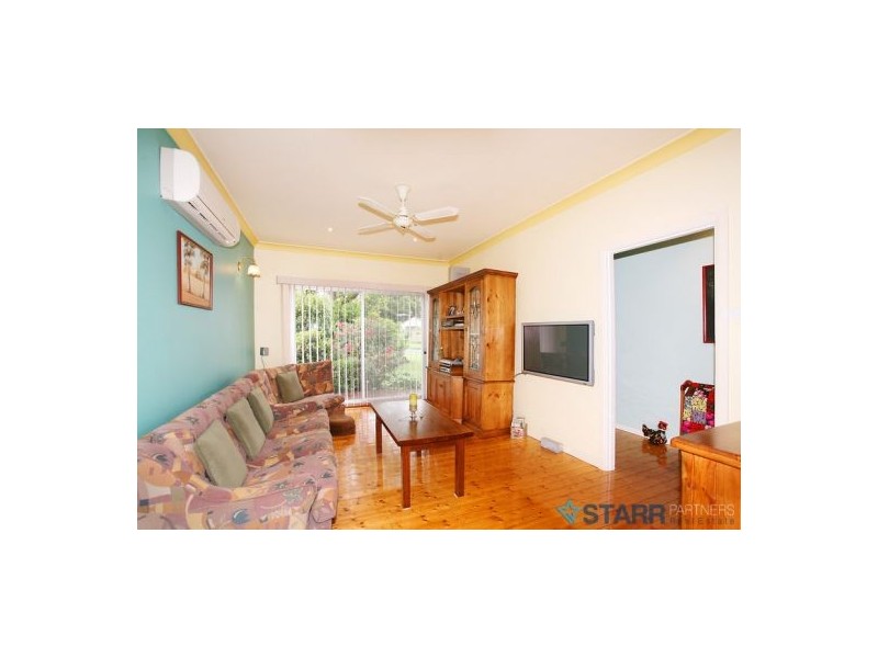 3 Craiglea Street, Guildford NSW 2161