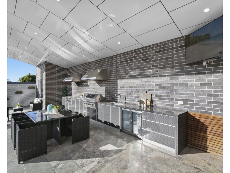 2 Charles Street, Guildford NSW 2161