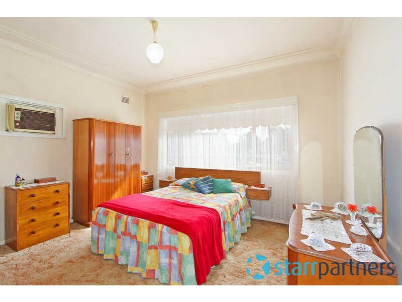 21 BURNETT STREET, Merrylands NSW 2160