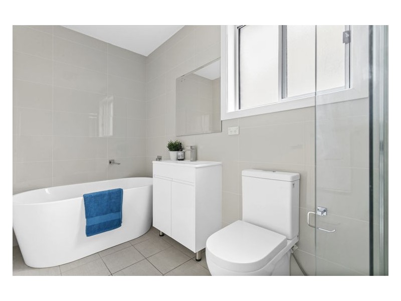 4 Serpentine Street, Merrylands NSW 2160