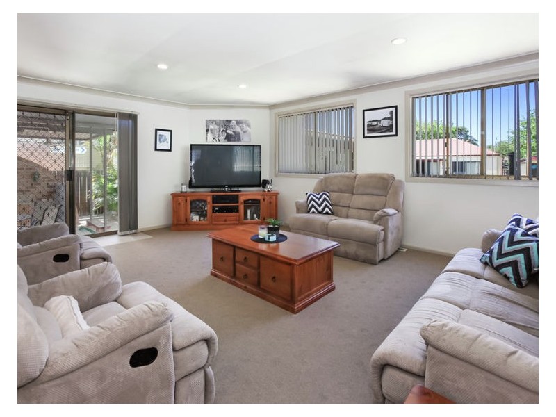 10 Ruth Street, Merrylands NSW 2160