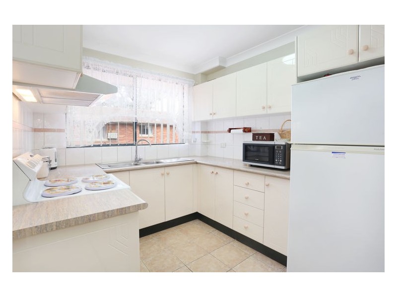 4/42-46 Treves Street, Merrylands NSW 2160