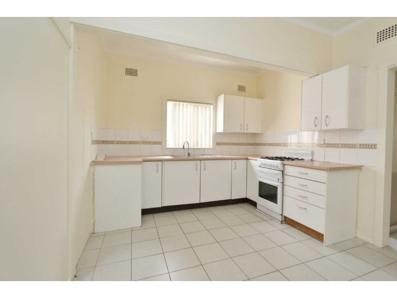 126 BURNETT STREET, Merrylands NSW 2160