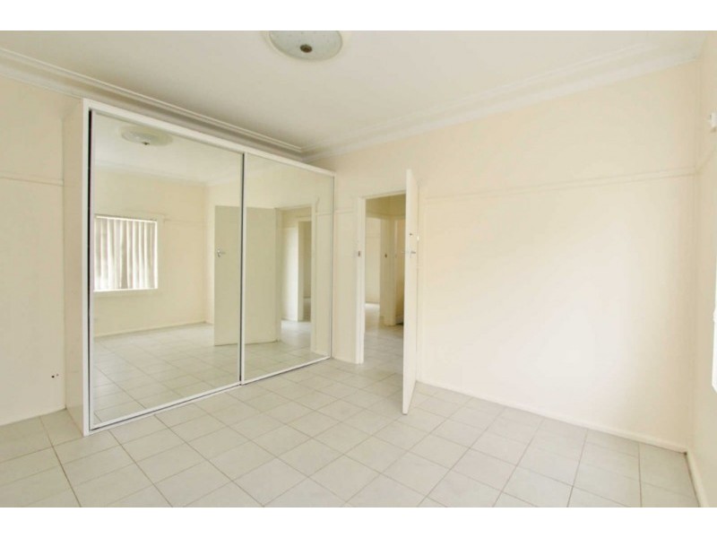 126 BURNETT STREET, Merrylands NSW 2160