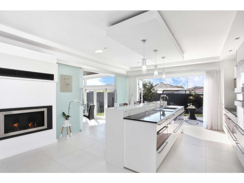 5 LORRAINE PLACE, Merrylands NSW 2160