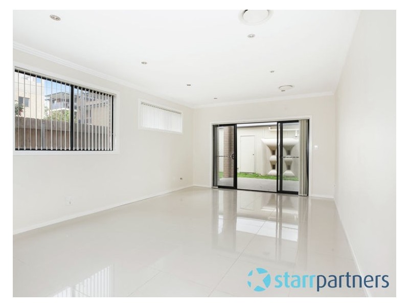 1/75 Bangor Street, Guildford NSW 2161