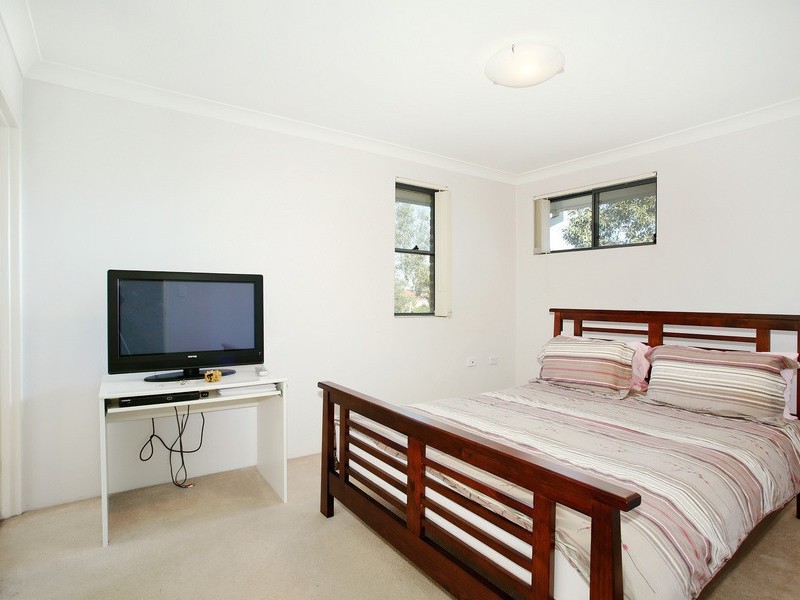 7/80 Pitt Street, Granville NSW 2142