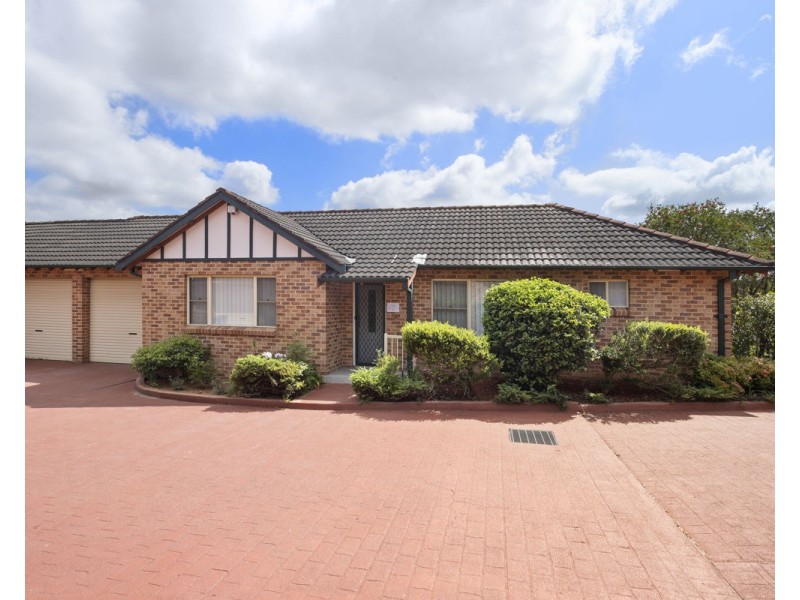 6/25-27 Holdsworth Street, Merrylands NSW 2160