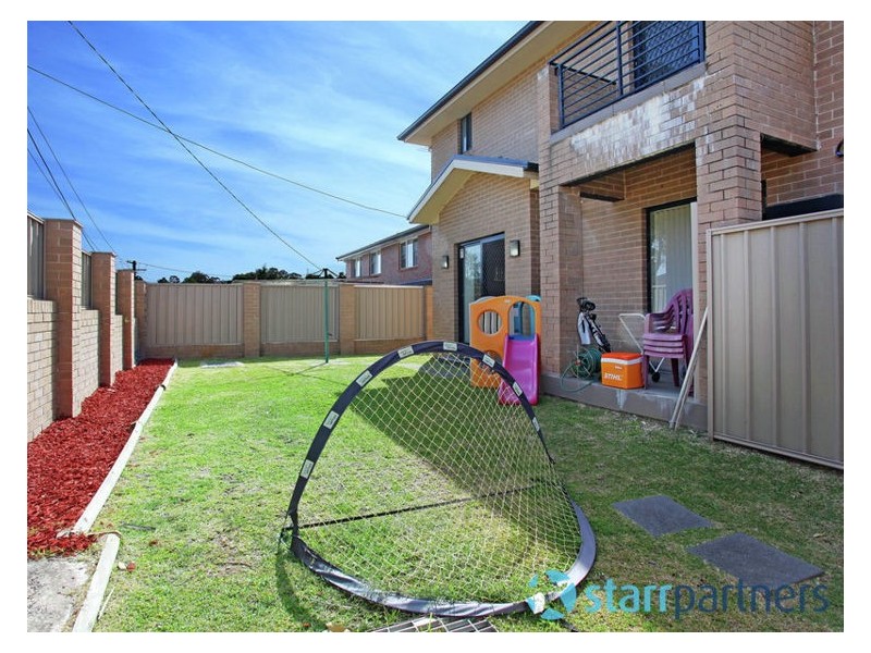 19 Ringrose Avenue, Greystanes NSW 2145